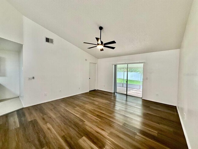 Building Photo - 1317 Coolridge Dr