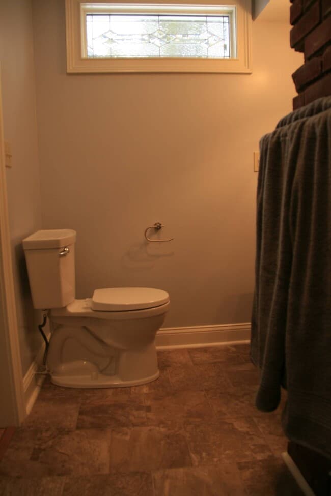 Primary Photo - 139 Traver Rd