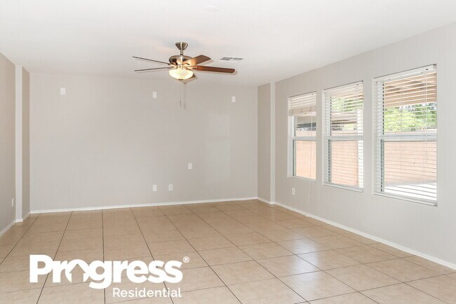 Building Photo - 13181 N Deergrass Dr