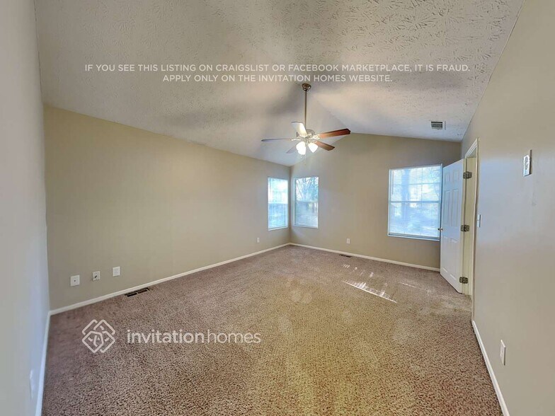 Building Photo - 1030 Hampton Hill Ct