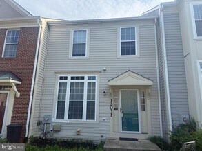 Building Photo - 12031 Panthers Ridge Dr