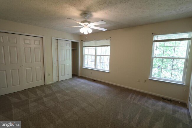 Building Photo - 5506 Irish Lord Pl