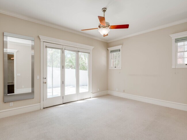 Building Photo - 4010 Long Champ Dr