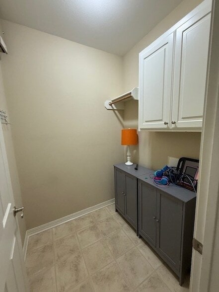 Building Photo - 8117 Captain Mary Miller Dr