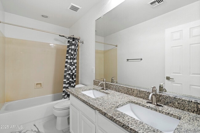 Building Photo - 42130 N 44th Dr