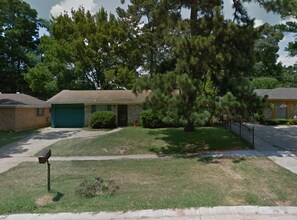 Building Photo - Jenkins Pinecroft Subdivison