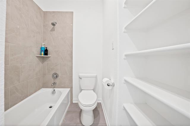 Building Photo - 1216 Sassafras Dr