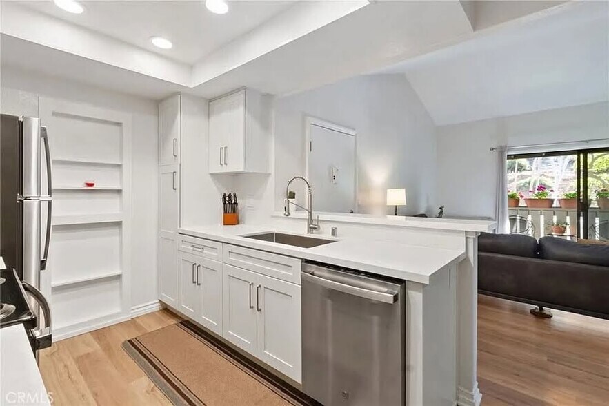 Building Photo - 20702 Lake Forest Dr