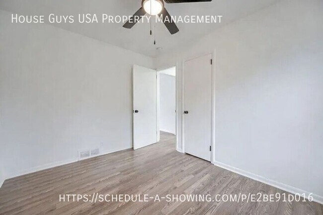 Building Photo - 11409 E 31st St S