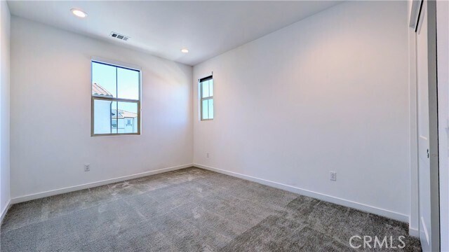 Building Photo - 231 Babson Ct