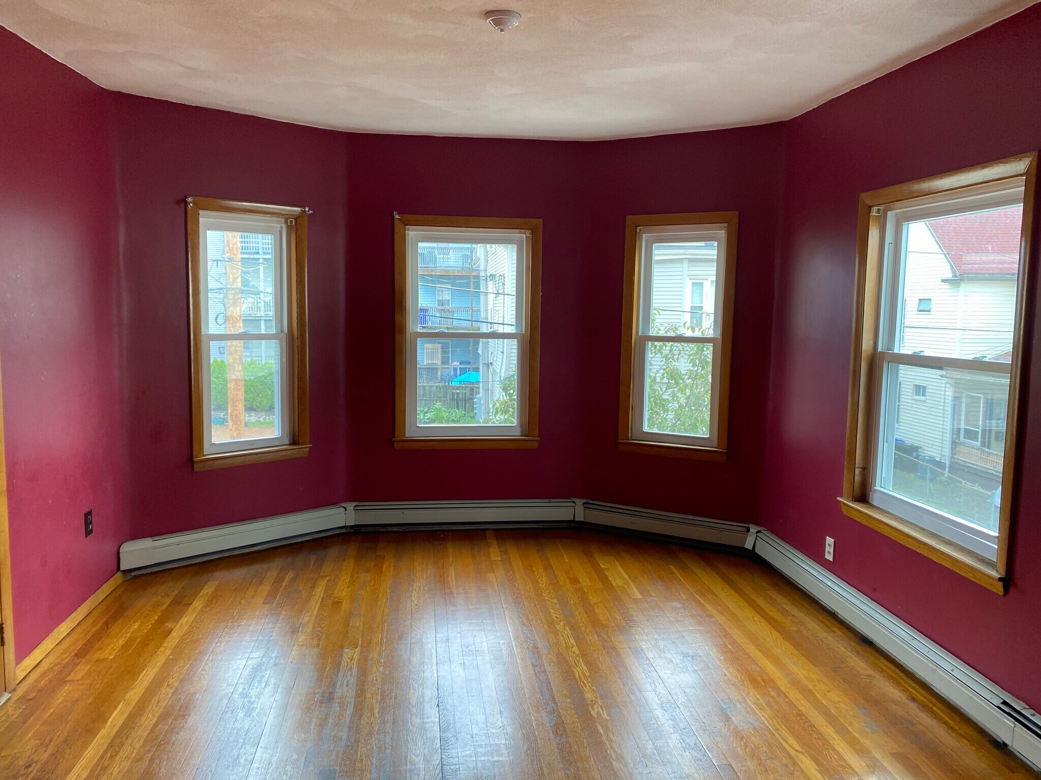 Building Photo - 28 Wolcott St