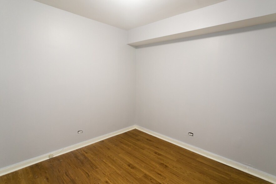 Building Photo - 4408 N Hazel St