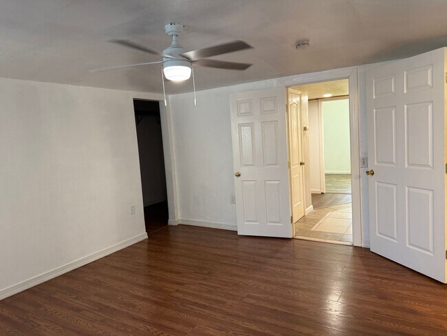 Building Photo - Charming Barndominium Rental with Scenic Foothill Views – Springville, CA