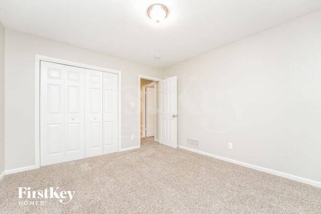 Building Photo - 30 Cotton Cir