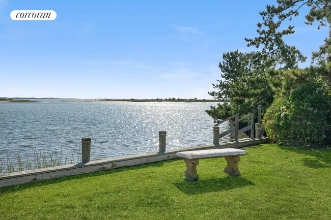 Building Photo - 62 Middle Pond Rd