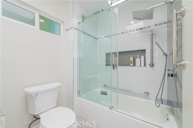 Building Photo - 2206 Via Mariposa E