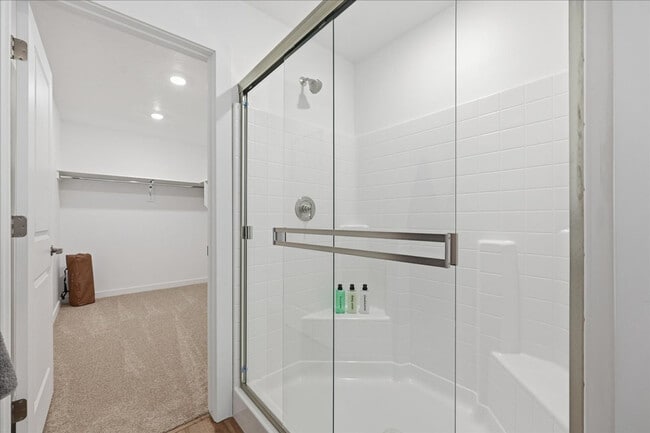 Building Photo - 4226 W Perspective St