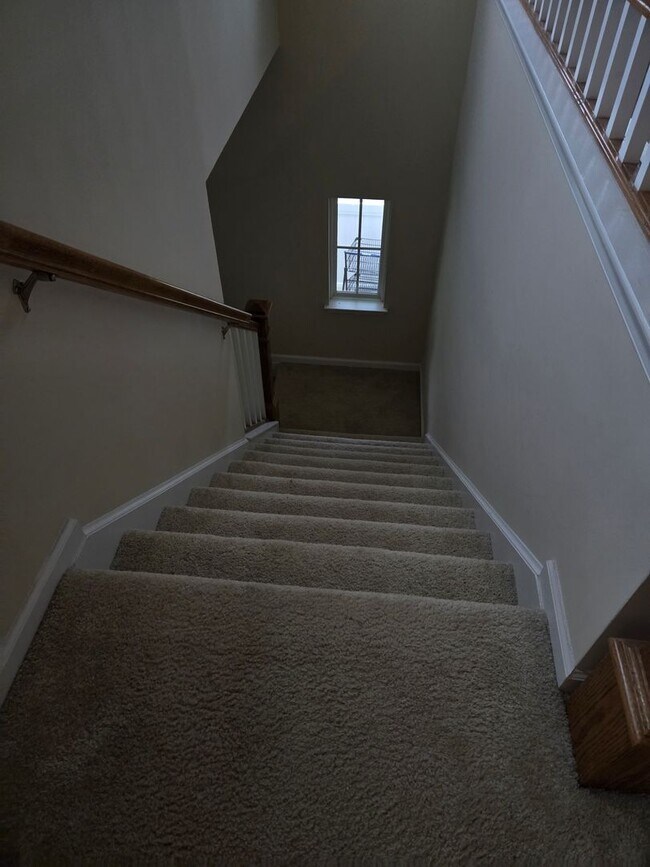 Building Photo - Wow! Incredible Luxury Townhome in William...