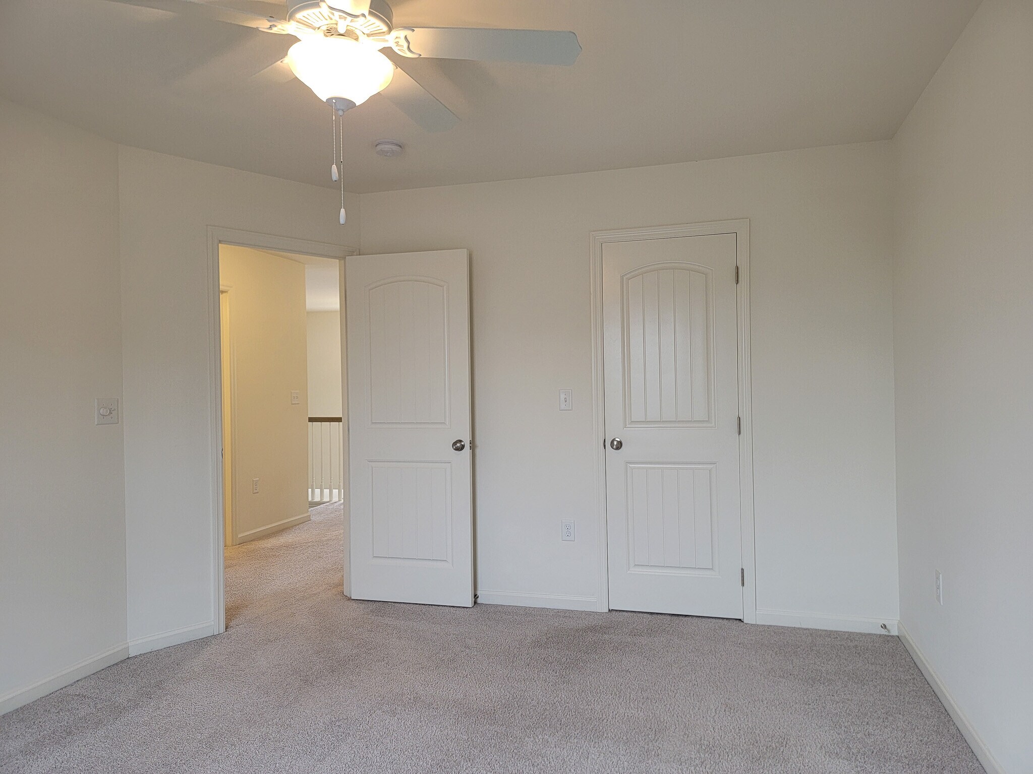 Building Photo - 642 Brentwood Dr