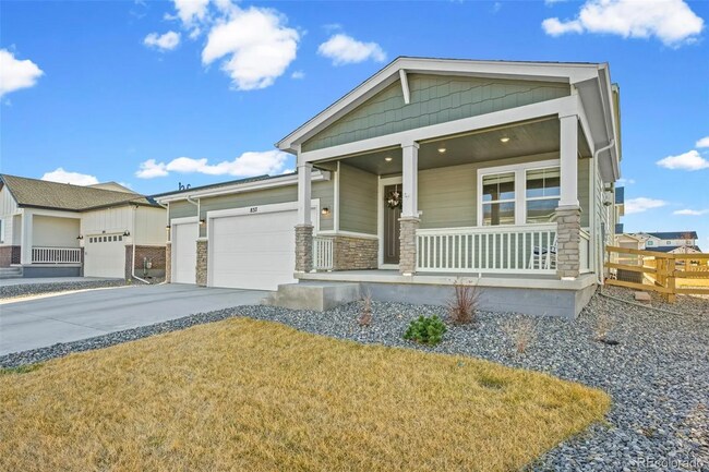 Building Photo - Windsor Home