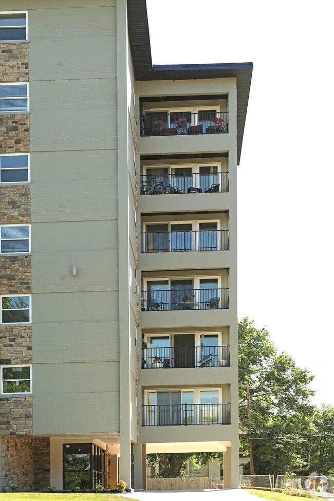 Sunset Tower Evansville, IN Apartment Finder