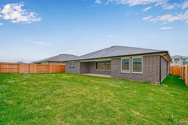 Building Photo - 1203 Hyde Lk Ln