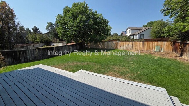 Building Photo - 5056 Weeping Willow Cir