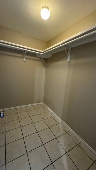Building Photo - 3717 Joby St