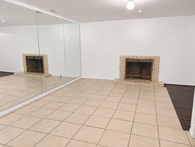 Building Photo - 6087 S 1430 E