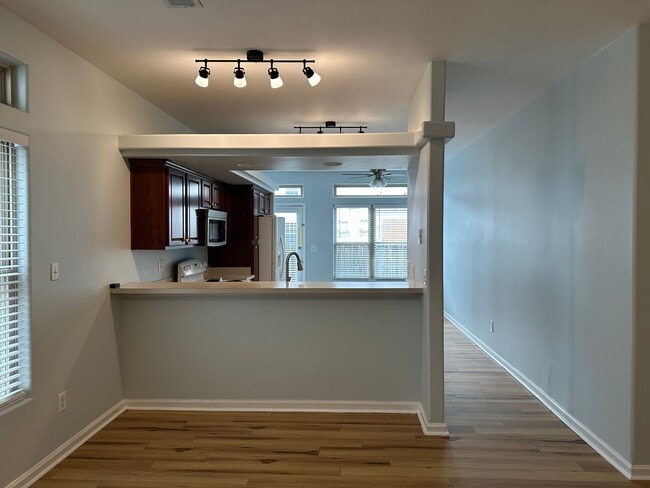 Building Photo - Beautiful 3 BR, 2 Bath House! Finished Garage, Fenced Backyard, Masterson Station Area