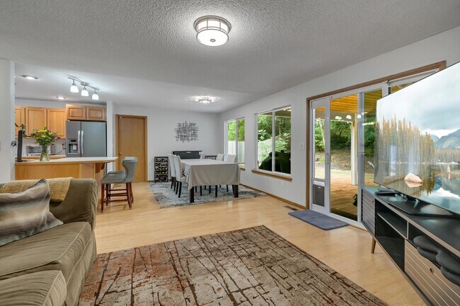 Building Photo - 7019 Alderwood Ct SE