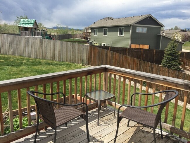 Building Photo - Beautiful 3 Bed/2.5 Bath Home in Loveland