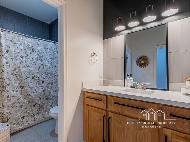 Building Photo - “Modern 4-Bedroom, 2-Bathroom Solar Home in El Rancho”