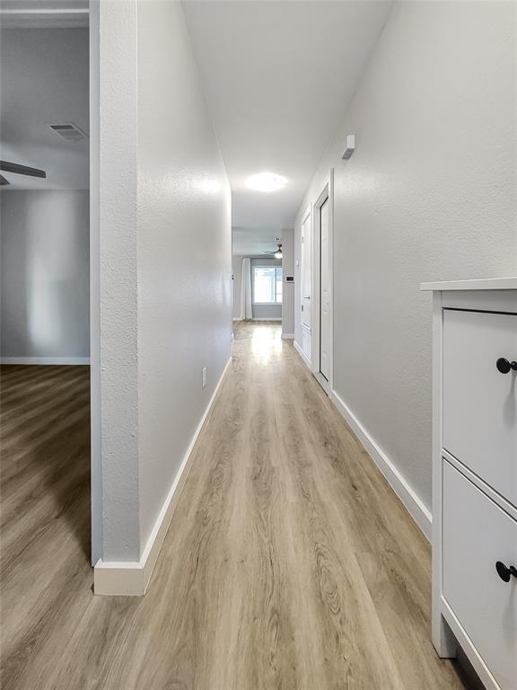 Building Photo - 804 Kavanagh Dr