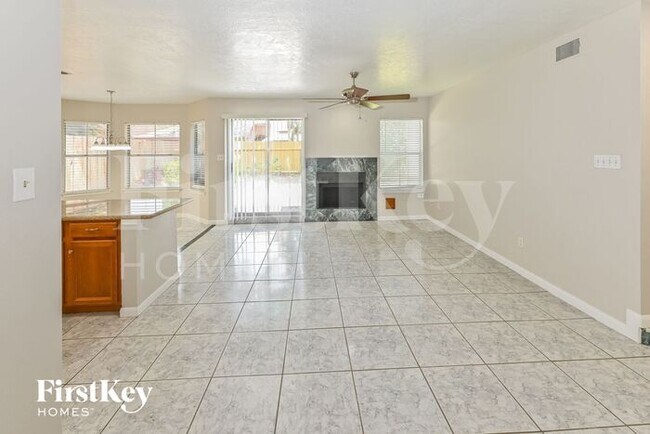 Building Photo - 8571 Spring Green Dr