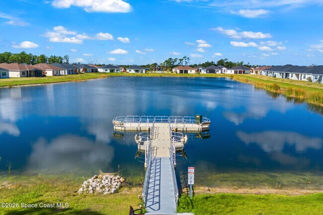 Building Photo - 1464 Island Ave NW