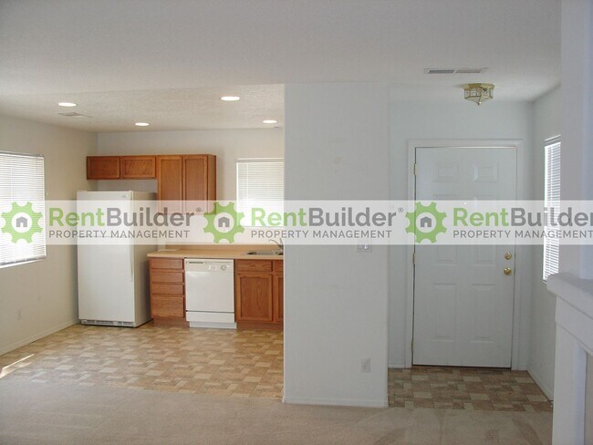 Building Photo - Rent this home before November Ends and get $300 off your 3rd month's rent!!!
