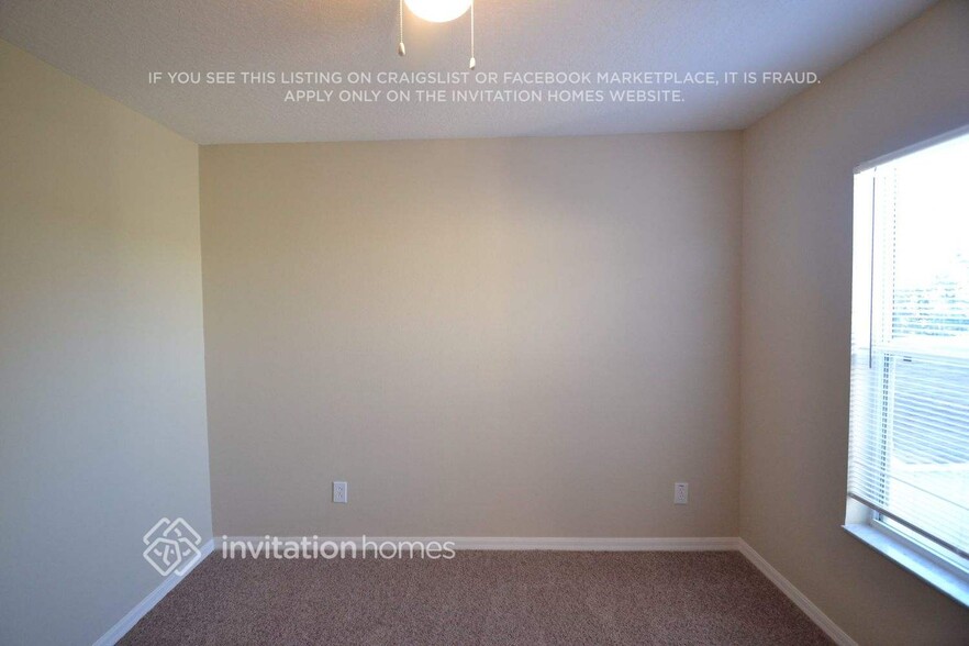 Building Photo - 2404 Spring Hollow Loop