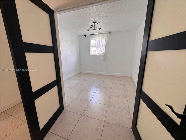 Building Photo - 124 NW 89th St