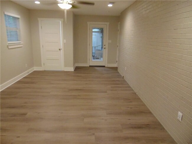 Building Photo - 3904 Bailey Lane