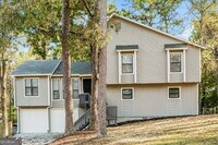 Building Photo - 3742 Holland Dr