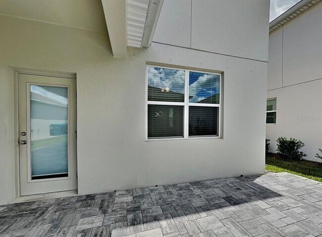 Building Photo - 9735 Petition Wy