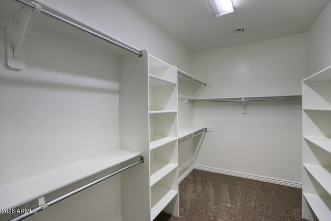 Building Photo - 2284 E Desert Broom Pl