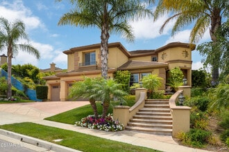 Building Photo - 499 Via Galo