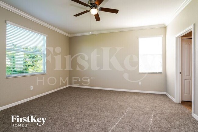 Building Photo - 3501 E Hampton Cir