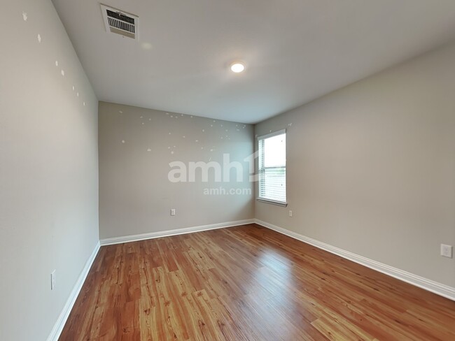 Building Photo - 8107 Cottage Rose Drive