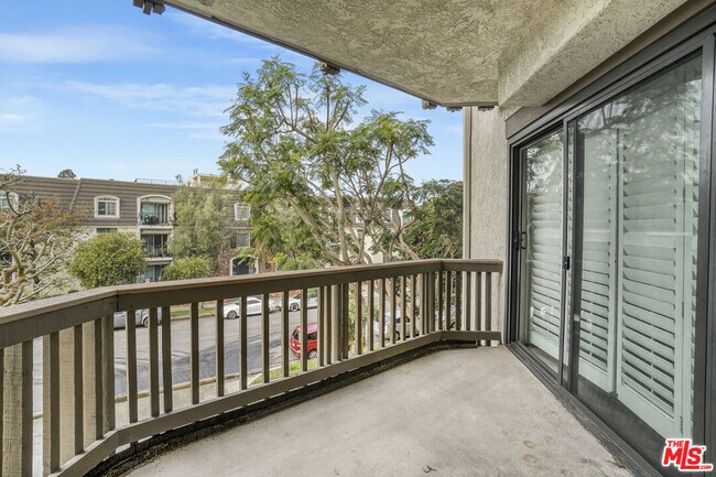 Building Photo - 8600 Tuscany Ave