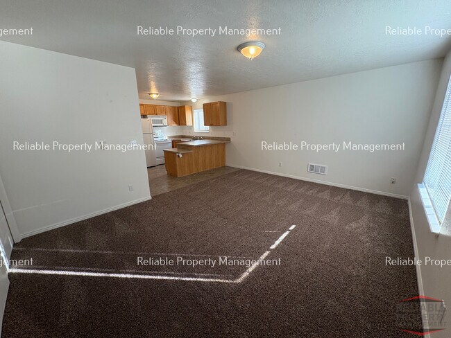 Building Photo - 3723 Deloy Dr