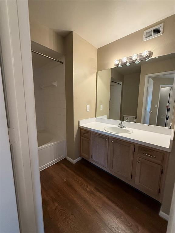 Building Photo - 494 N Pin Oak Pl
