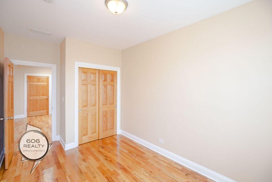 Building Photo - 3205 N Central Ave